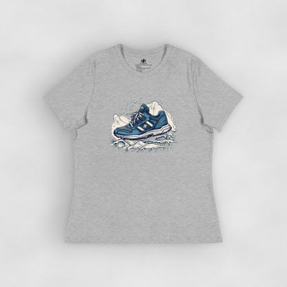 Women's Graphic tee | Sneakerhead winter whisper